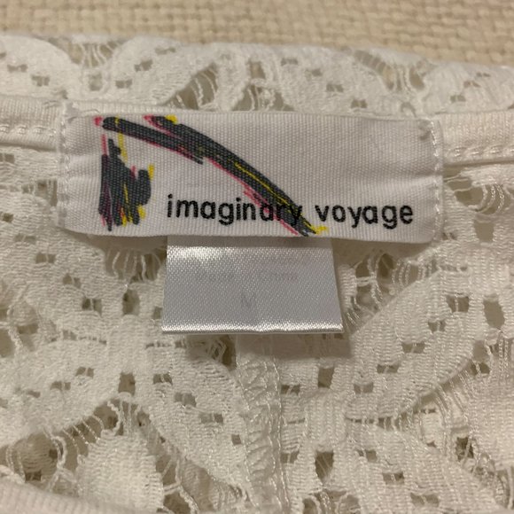 Imaginary Voyage White Floral Lace Blouse - Picture 6 of 8